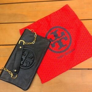 Tory Burch Leather Reva Chain Clutch Black with dust bag - like new